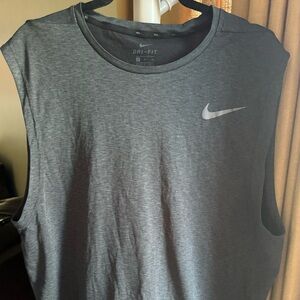 Nike Dri Fit Sleeveless Shirt